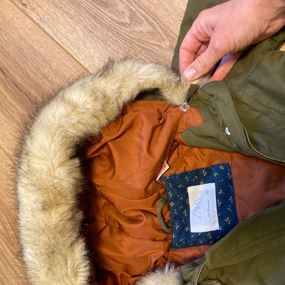 Zara winter coat - Picture 2 of 6